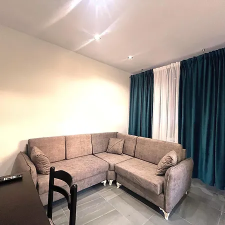 In Jonis House Apartment