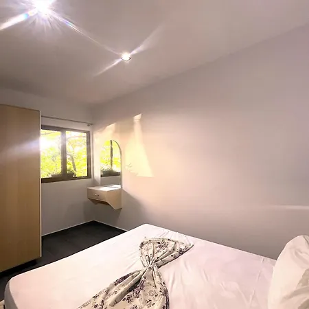 Apartment In Jonis House